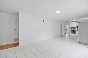 8090 Tippin Ave, Pensacola, FL 32514 - Photo 14