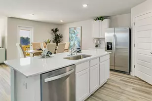 9735 Dutton Ln, Milton, FL 32583 - Photo 6