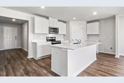 9731 Dutton Ln, Milton, FL 32583 - Photo 6