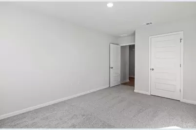 9731 Dutton Ln, Milton, FL 32583 - Photo 10