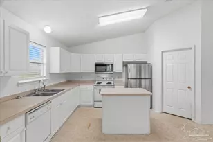 9523 Parker Pl Dr, Navarre, FL 32566 - Photo 12