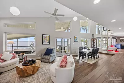 4528 Bayside Dr, Milton, FL 32583 - Photo 10