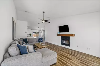 1265 Sanibel Ln, Gulf Breeze, FL 32563 - Photo 6