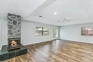 5073 Leeward Dr, Pensacola, FL 32507 - Photo 12