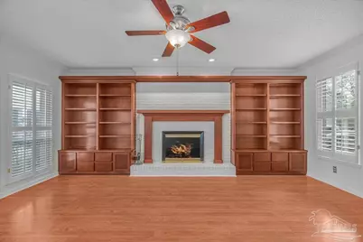 109 Calle De Santiago Ct, Pensacola, FL 32502 - Photo 10