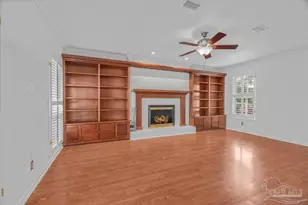 109 Calle De Santiago Ct, Pensacola, FL 32502 - Photo 8