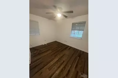 1105 W Strong St, Pensacola, FL 32501 - Photo 8