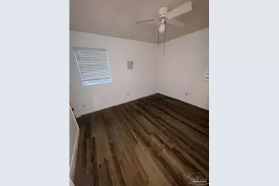 1105 W Strong St, Pensacola, FL 32501 - Photo 10