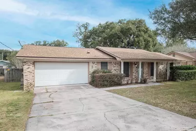 6940 Falcon Dr, Pensacola, FL 32526 - Photo 1