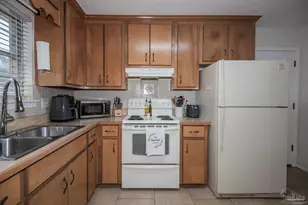 6940 Falcon Dr, Pensacola, FL 32526 - Photo 24