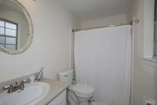 6940 Falcon Dr, Pensacola, FL 32526 - Photo 12