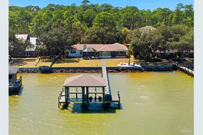 5470 N Shore Rd, Pensacola, FL 32507 - Photo 4