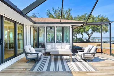 5470 N Shore Rd, Pensacola, FL 32507 - Photo 22