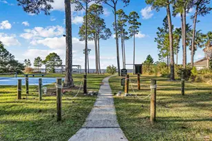 5470 N Shore Rd, Pensacola, FL 32507 - Photo 52
