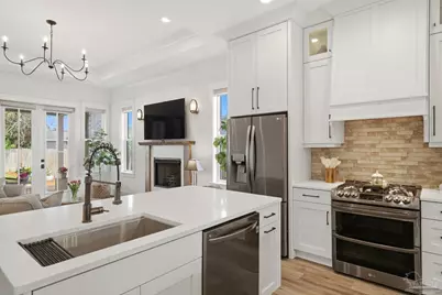 1714 E Hatton St, Pensacola, FL 32503 - Photo 6