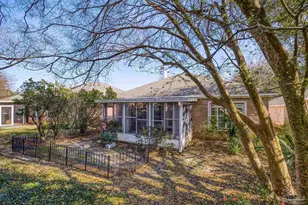 4172 Longwood Cir, Gulf Breeze, FL 32563 - Photo 40