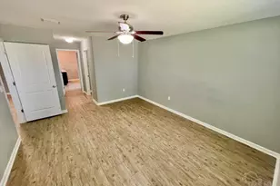 7470 Steeplechase Blvd, Pensacola, FL 32526 - Photo 6