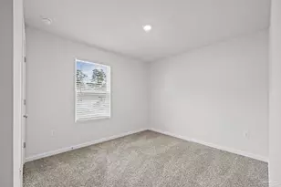 7733 Alydar Loop, Pensacola, FL 32526 - Photo 8