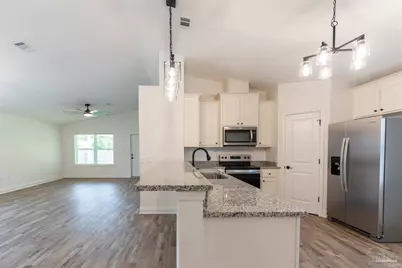 3009 N 36th Ave, Milton, FL 32583 - Photo 4