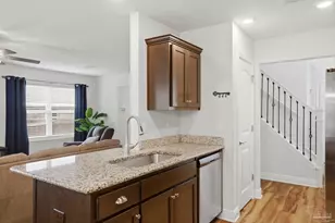 6609 Boatswaine Rd, Pensacola, FL 32526 - Photo 8