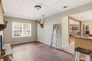 402 Navarre St, Gulf Breeze, FL 32561 - Photo 16