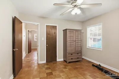 402 Navarre St, Gulf Breeze, FL 32561 - Photo 22