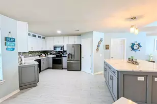 629 Downhaul Dr, Pensacola, FL 32507 - Photo 16