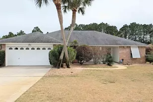 629 Downhaul Dr, Pensacola, FL 32507 - Photo 2