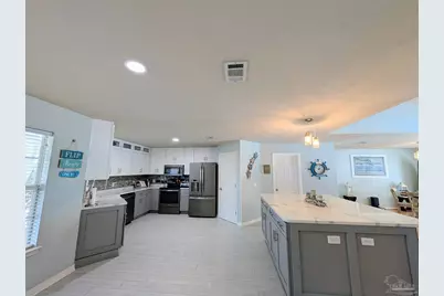 629 Downhaul Dr, Pensacola, FL 32507 - Photo 12