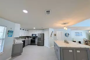 629 Downhaul Dr, Pensacola, FL 32507 - Photo 12