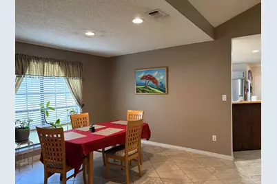 9631 Sunnybrook Dr, Navarre, FL 32566 - Photo 4