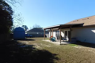 2628 Salamanca St, Navarre, FL 32566 - Photo 2