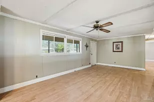 6952 Burrell Ln, Pensacola, FL 32503 - Photo 8