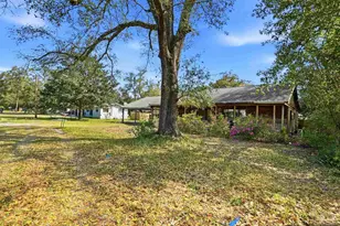 6952 Burrell Ln, Pensacola, FL 32503 - Photo 6