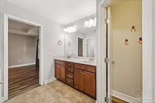 8445 Rynes Cir, Navarre, FL 32566 - Photo 18