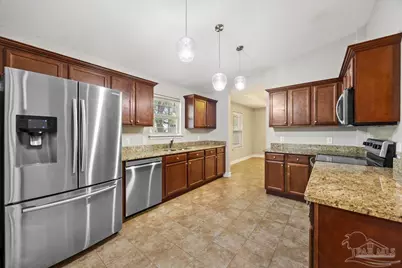 8445 Rynes Cir, Navarre, FL 32566 - Photo 8