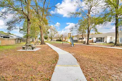 2491 Trailwood Dr, Cantonment, FL 32533 - Photo 40