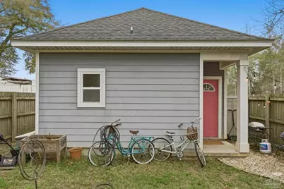 109 E Texar, Pensacola, FL 32503 - Photo 28