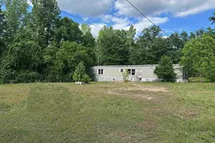 222 Vann Cir, Paxton, FL 32567 - Photo 1