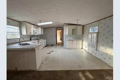 222 Vann Cir, Laurel Hill, FL 32567 - Photo 24