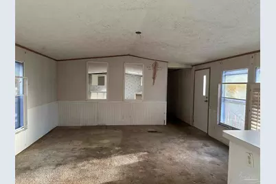 222 Vann Cir, Laurel Hill, FL 32567 - Photo 12