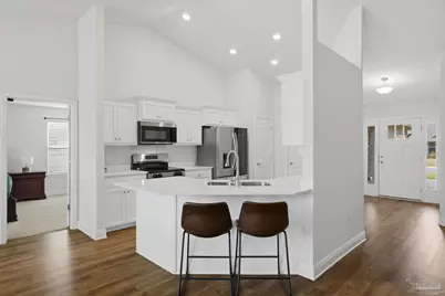 6499 Benelli Dr, Milton, FL 32570 - Photo 6