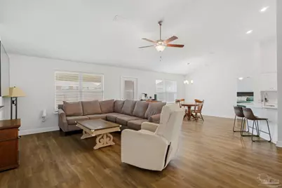 6499 Benelli Dr, Milton, FL 32570 - Photo 4