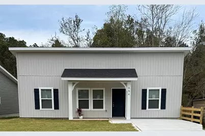 654 Nix Rd, Pensacola, FL 32506 - Photo 1