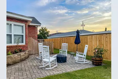 1618 W Garden St, Pensacola, FL 32502 - Photo 38