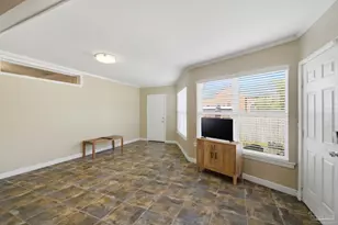 1618 W Garden St, Pensacola, FL 32502 - Photo 20