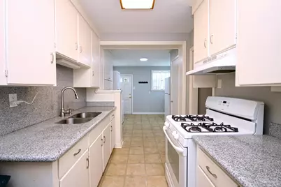 1221 E Hernandez St, Pensacola, FL 32503 - Photo 10