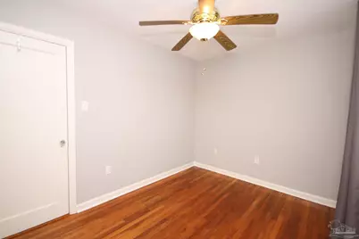 1221 E Hernandez St, Pensacola, FL 32503 - Photo 16