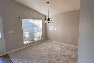 711 Marsh Harbor Dr, Mary Esther, FL 32569 - Photo 2