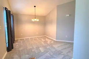 711 Marsh Harbor Dr, Mary Esther, FL 32569 - Photo 2